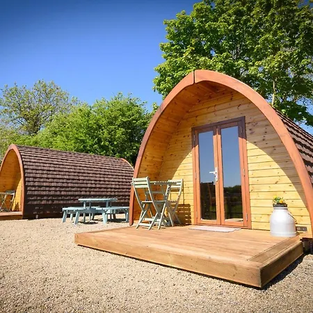 Glamping At Doon Angus Farm *