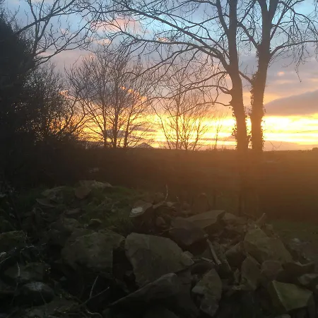 샬레 Glamping At Doon Angus Farm *