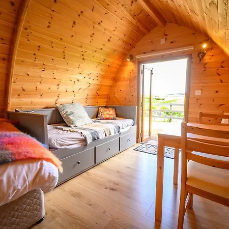 Glamping At Doon Angus Farm Chalet