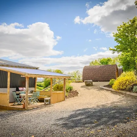 Glamping At Doon Angus Farm Chalet *