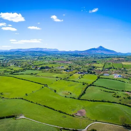 Glamping At Doon Angus Farm شاليه