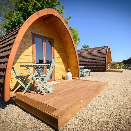 Chalet Glamping At Doon Angus Farm Westport