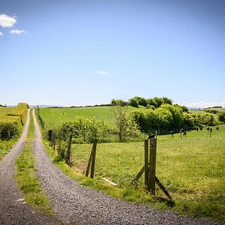 Glamping At Doon Angus Farm