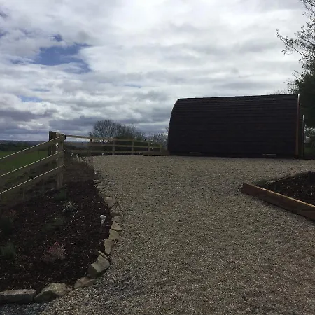 Chalet Glamping At Doon Angus Farm Westport