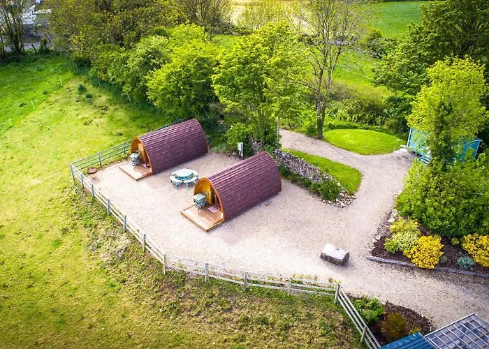 Chalet Glamping At Doon Angus Farm